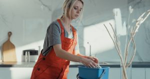 Como escolher os produtos de limpeza ideais para o seu negócio