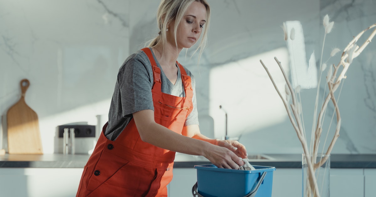 Como escolher os produtos de limpeza ideais para o seu negócio